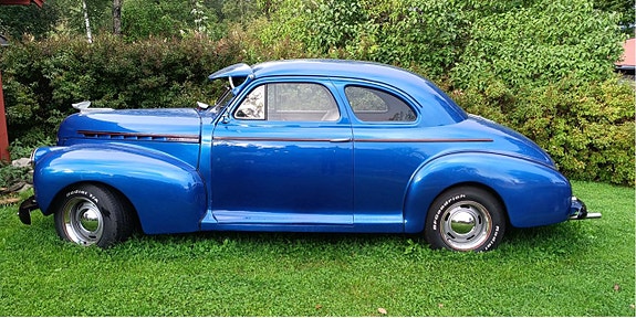 Chevrolet Master DeLuxe 2 of 5