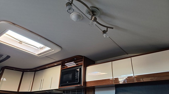 Polar 680 Customized - AC - Markis - Förbränningstoalett - 11 of 21