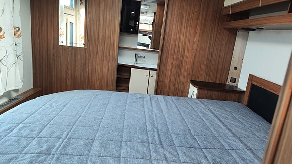 Polar 680 Customized - AC - Markis - Förbränningstoalett - 16 of 21