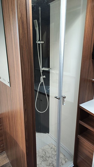 Polar 680 Customized - AC - Markis - Förbränningstoalett - 20 of 21