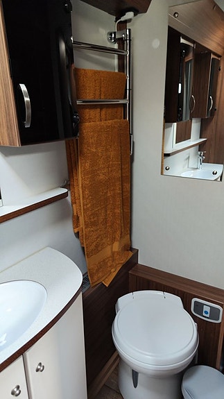 Polar 680 Customized - AC - Markis - Förbränningstoalett - 21 of 21