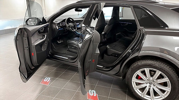 Audi Q8 16 of 20
