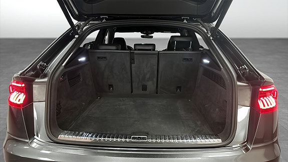 Audi Q8 12 of 20