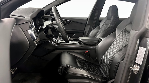 Audi Q8 8 of 20