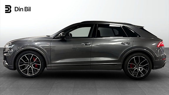 Audi Q8 2 of 5