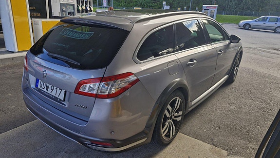 Peugeot 508 2 of 4