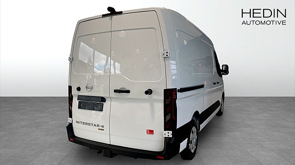 Nissan Interstar 2 of 10