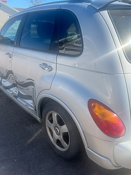 Chrysler PT Cruiser 9 of 16