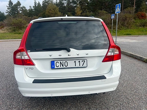 Volvo V70 5 of 5