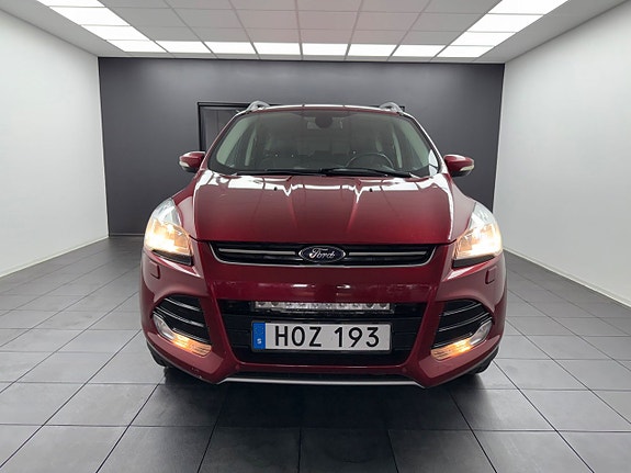 Ford Kuga 2 of 5