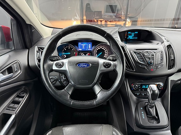 Ford Kuga 17 of 22