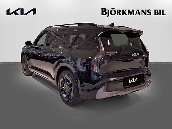 Kia EV9 6 of 23