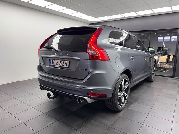 Volvo XC60 5 of 27