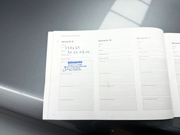 Volvo XC60 26 of 27