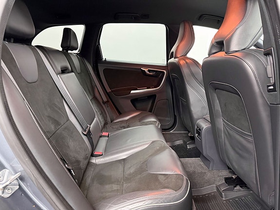 Volvo XC60 19 of 27