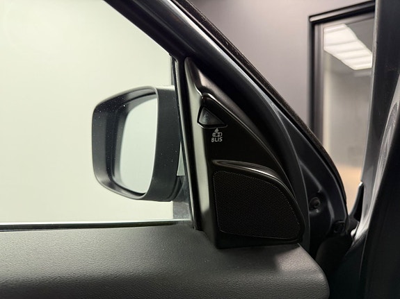Volvo XC60 22 of 27