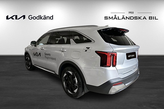 Kia Sorento 7 of 16