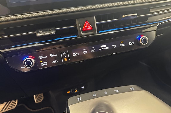 Kia EV6 13 of 14