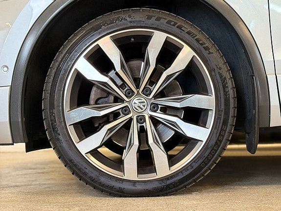 Volkswagen Tiguan Allspace 18 of 18