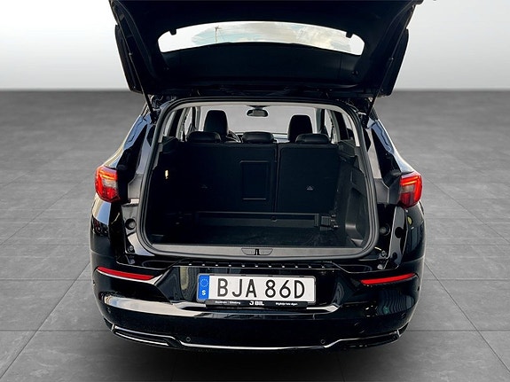 Opel Grandland 17 of 17