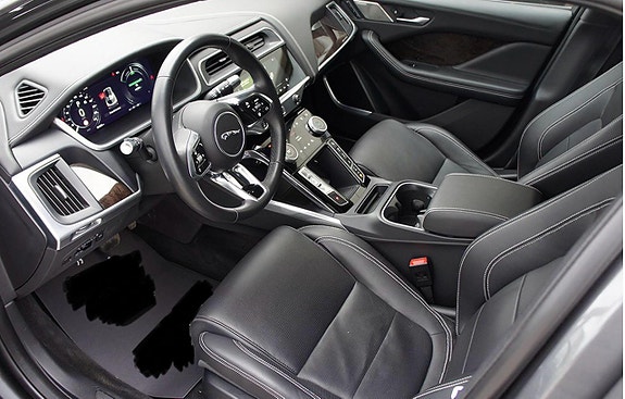 Jaguar I-PACE 4 of 14