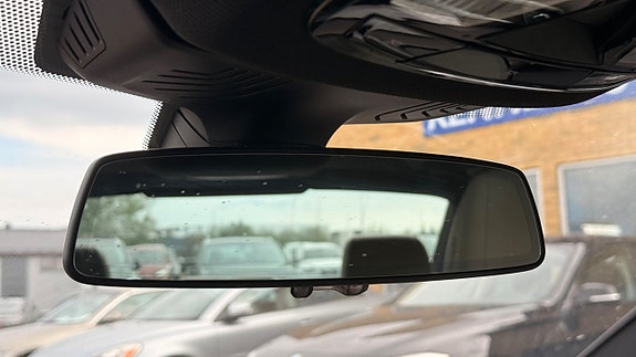 BMW 530i 29 of 30