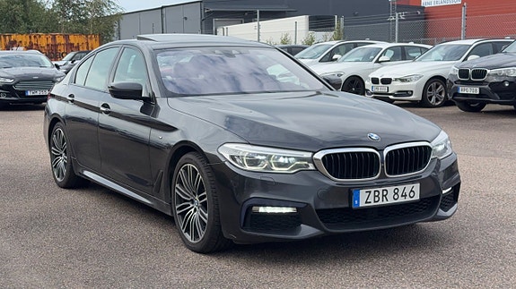 BMW 530i 3 of 30