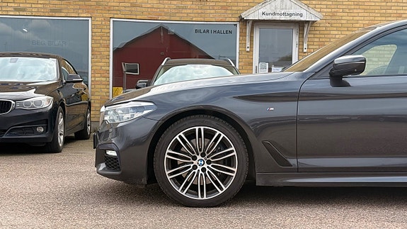 BMW 530i 8 of 30
