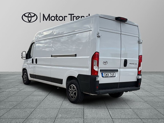Toyota ProAce Max 2 of 5