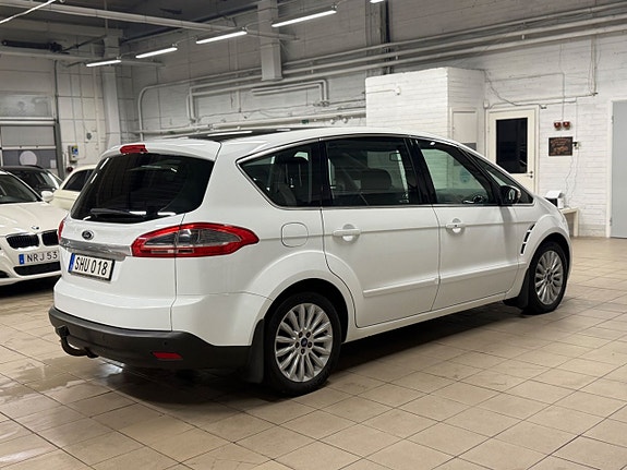 Ford S-MAX 5 of 5