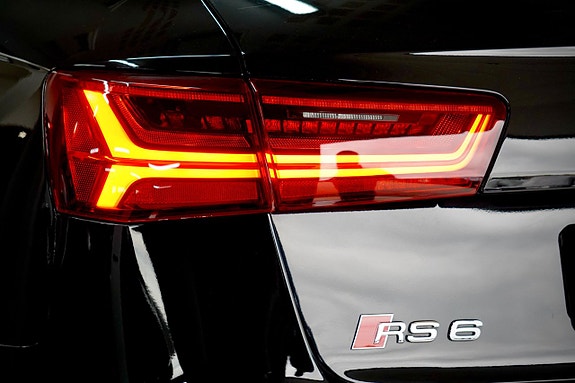 Audi RS6 7 of 26