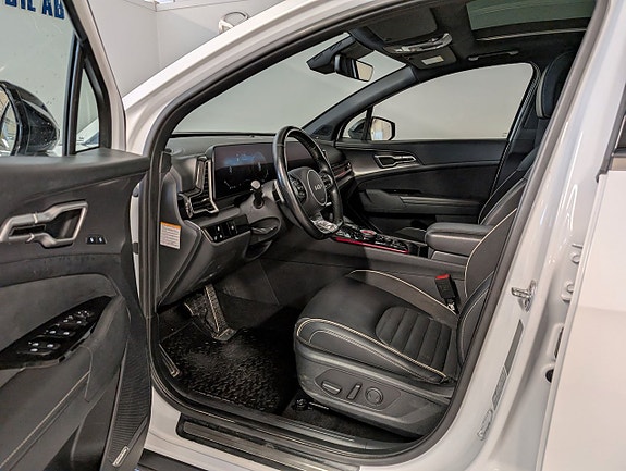 Kia Sportage 18 of 25