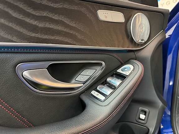 Mercedes-Benz C450 13 of 17