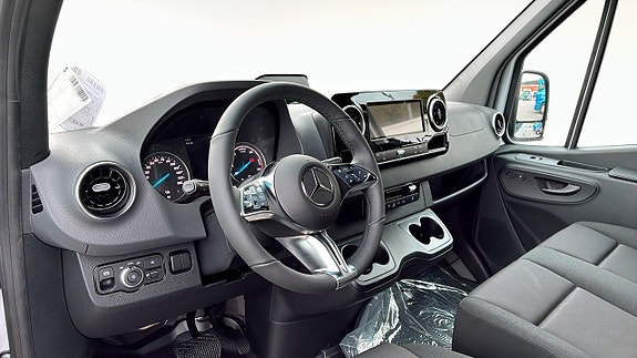 Mercedes-Benz Sprinter 314 11 of 12