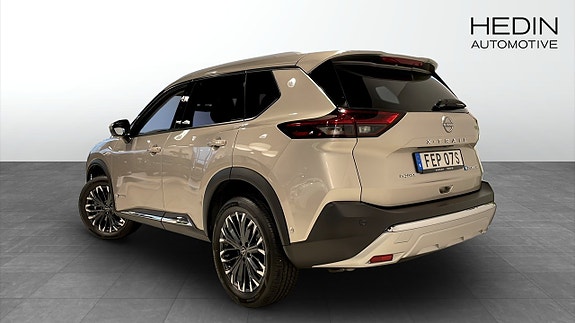 Nissan X-Trail 2 of 9
