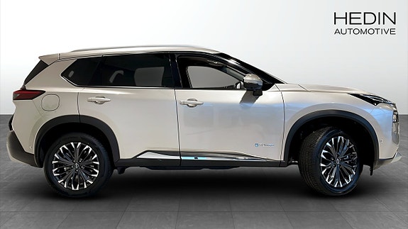 Nissan X-Trail 6 of 9