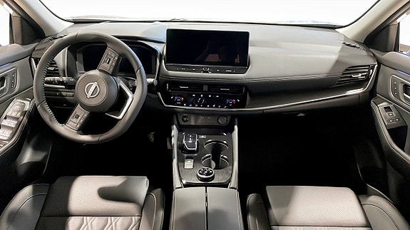 Nissan X-Trail 4 of 9