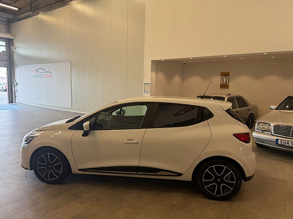 Renault Clio 3 of 5