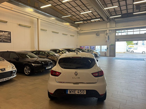 Renault Clio 4 of 5