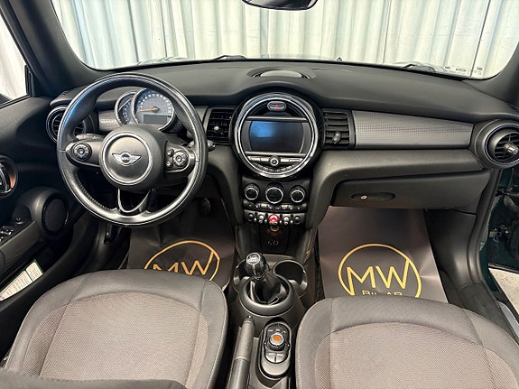 MINI Cooper 9 of 14