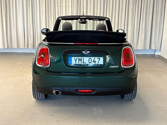 MINI Cooper 10 of 14