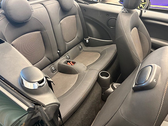 MINI Cooper 8 of 14