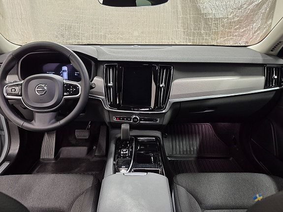 Volvo V90 6 of 13