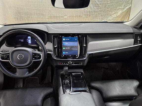 Volvo V90 6 of 11