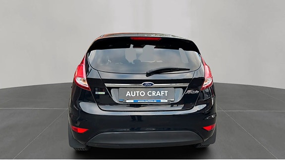 Ford Fiesta 6 of 12