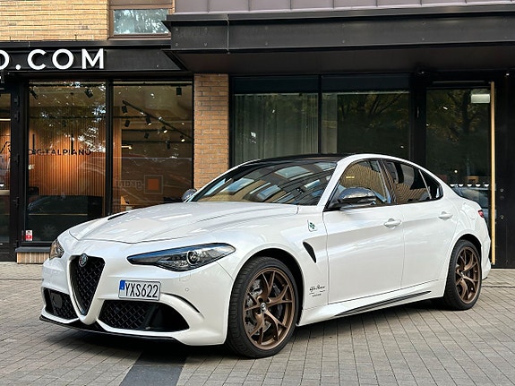 Alfa Romeo Giulia Quadrifoglio