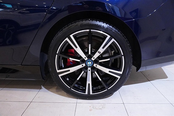 BMW 550e 7 of 13