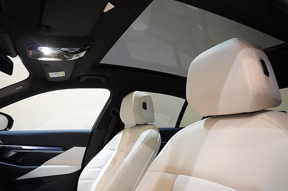 BMW 550e 12 of 13