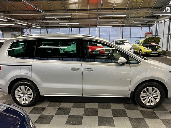 Volkswagen Sharan 5 of 5