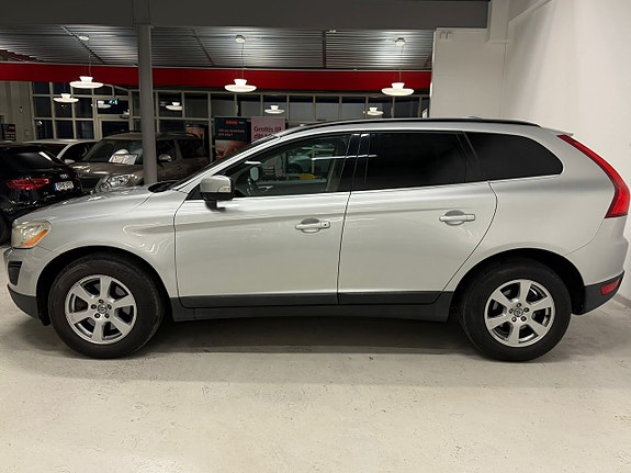 Volvo XC60 5 of 5
